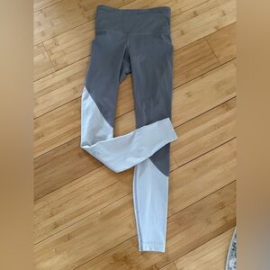 Lululemon Size 4 Leggings NWOT
